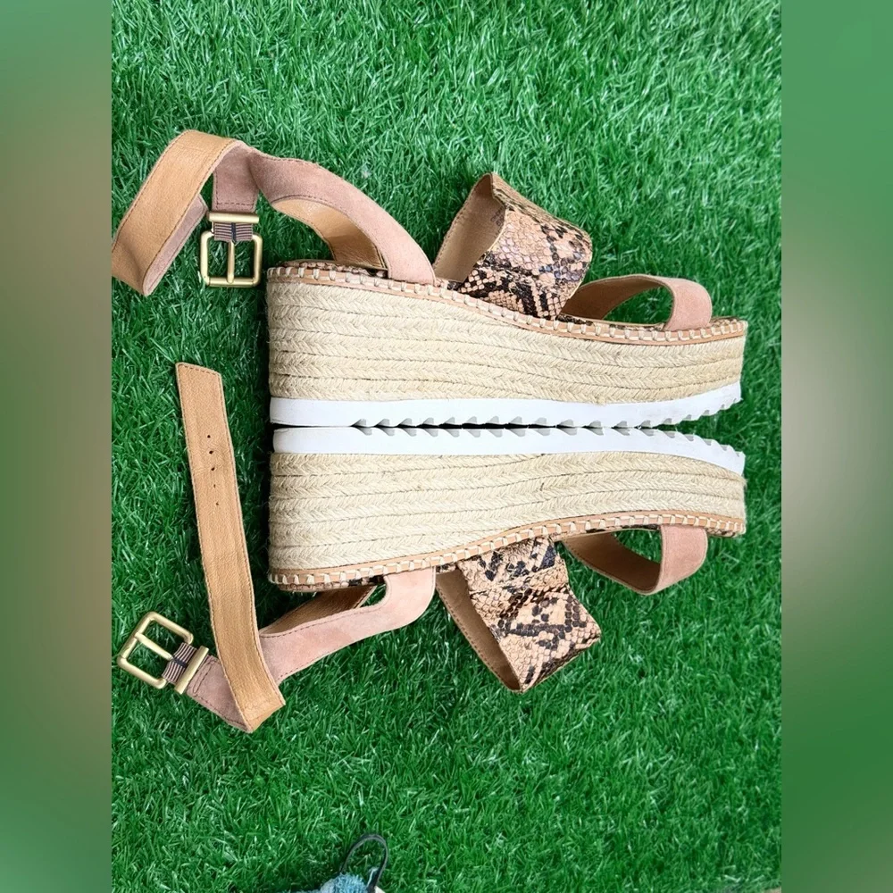 Crown vintage ladies‎ Snake Print platform sandals